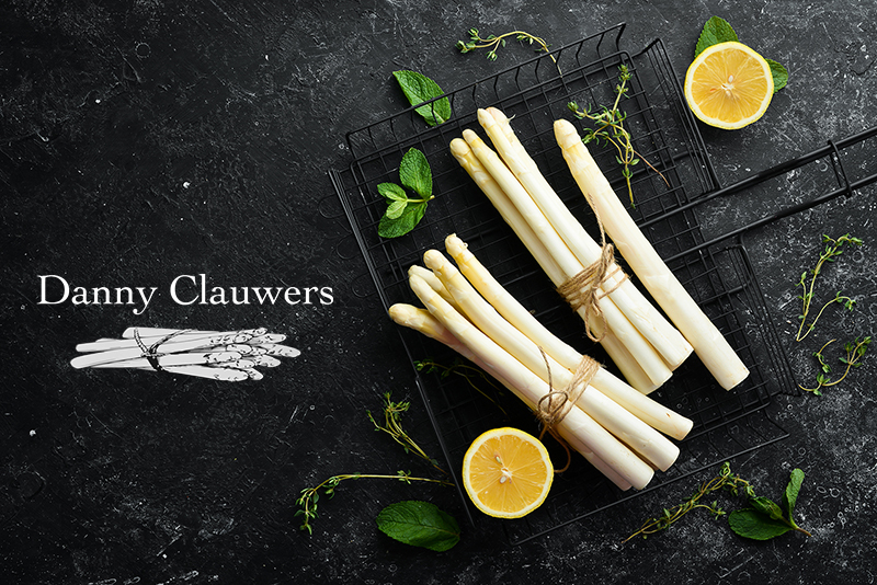 Verse witte asperges van Aspergekwekerij Clauwers